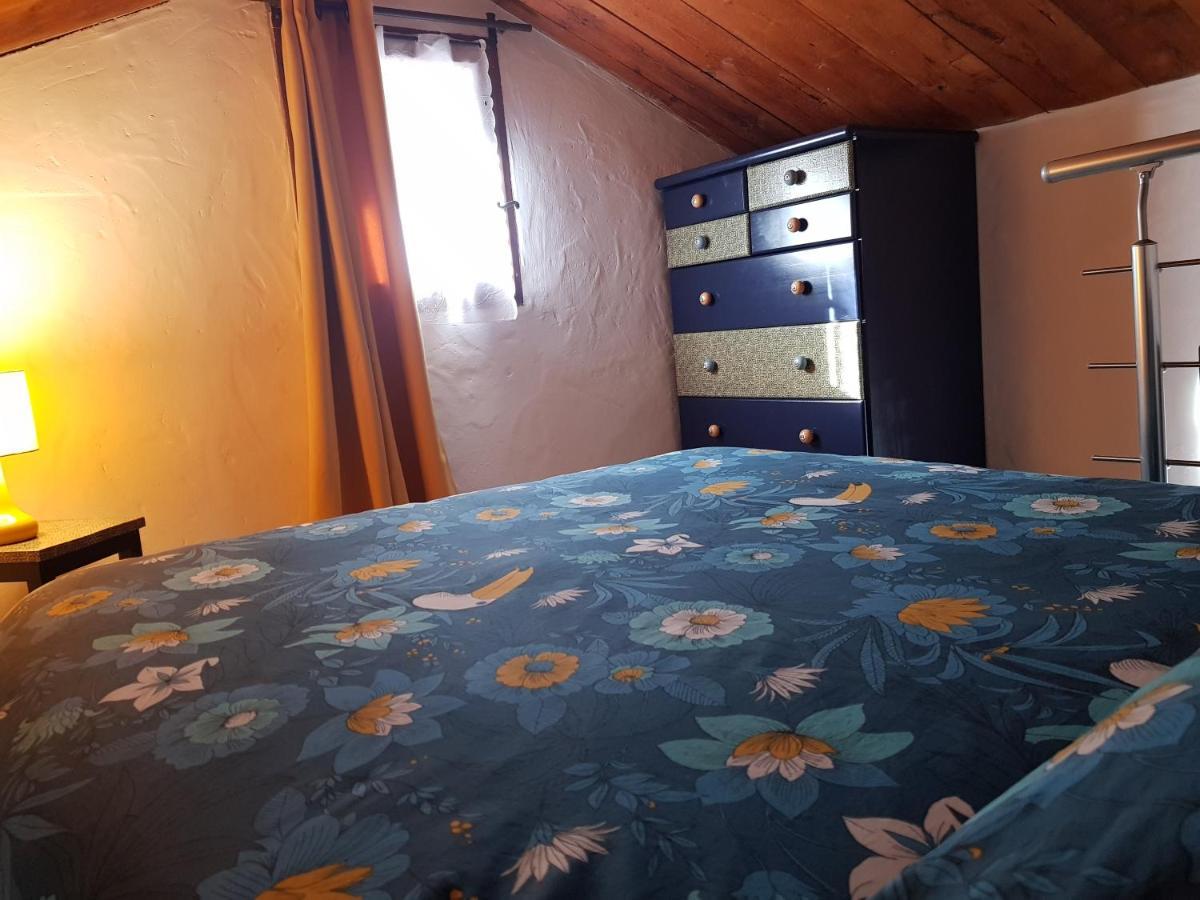 Petit Chalet Savoyard Domancy Exteriör bild